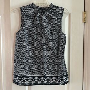 Talbots sleeveless top Size Small